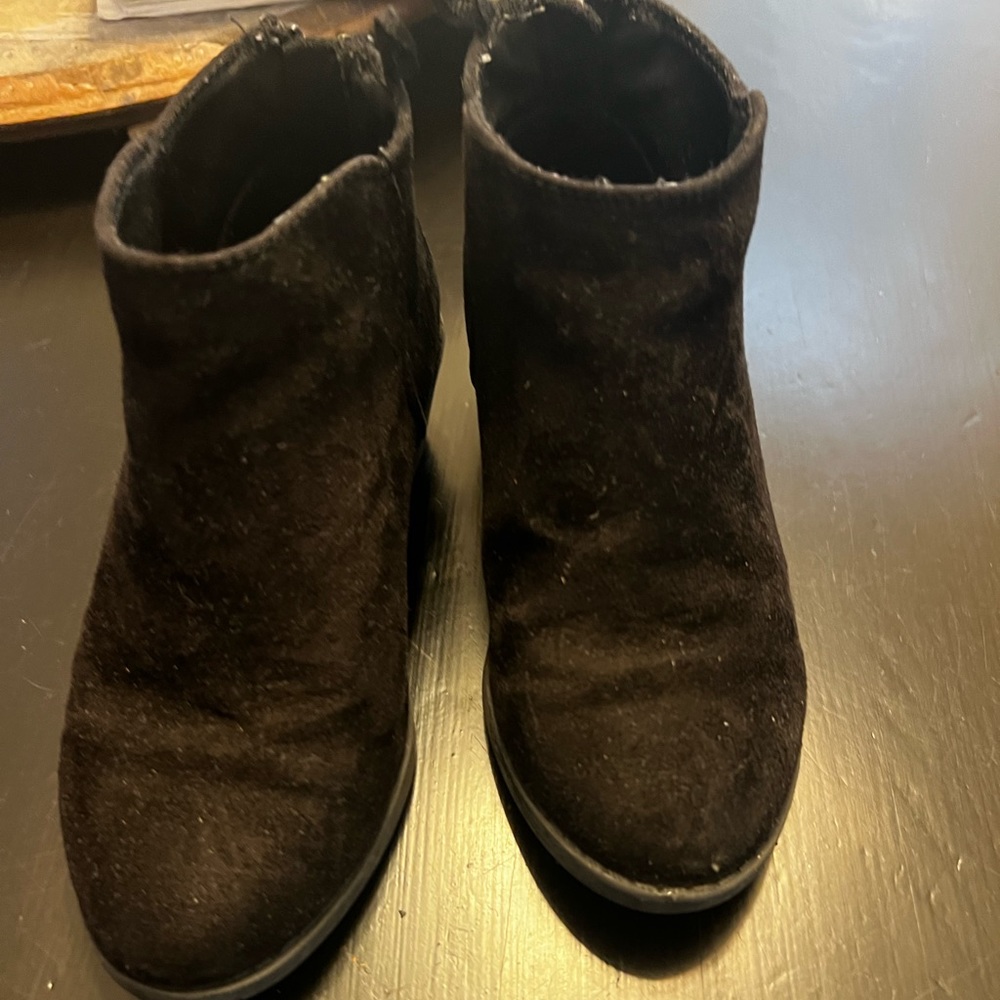 Girls black suede booties